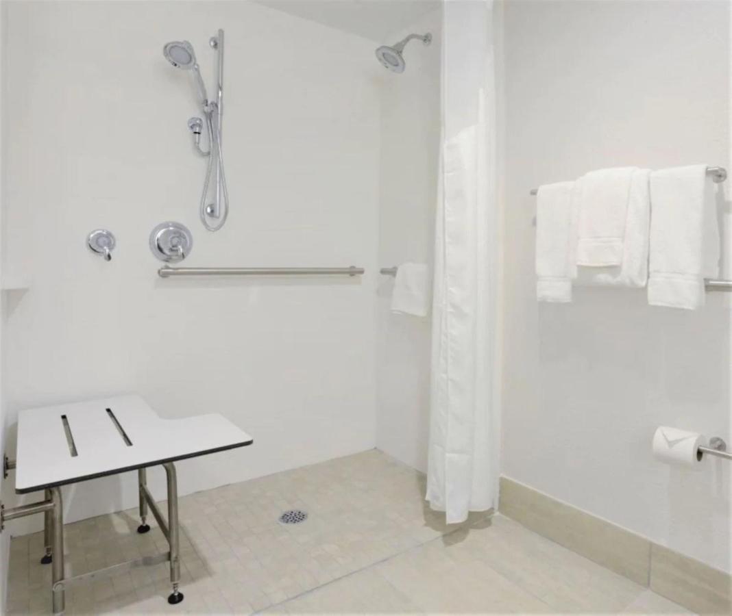Holiday Inn Express Indianapolis - Fishers By Ihg Zewnętrze zdjęcie